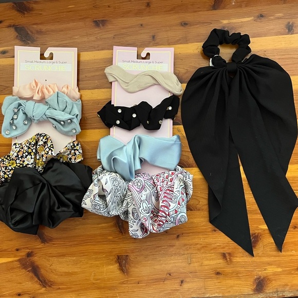 Scrunchies - Picture 1 of 4